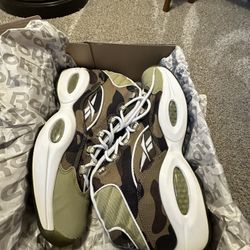 Reebok X BAPE Question Mid Size 11.5