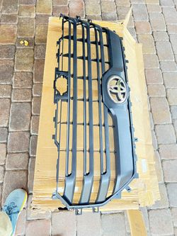 Original Grill Toyota Tundra 2025