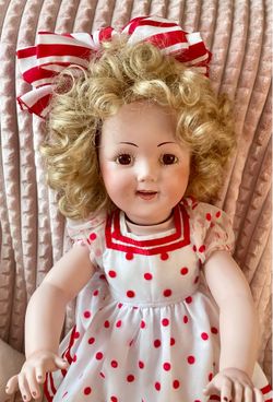 Porcelain Doll 🩷