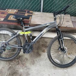 Mongoose Mountain Bicycle 24in Not Working NYC Pick Up