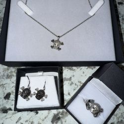 Set ..!!!Black and White Diamond  Accent Skull with Crossbones ...ring And Earrings 925
