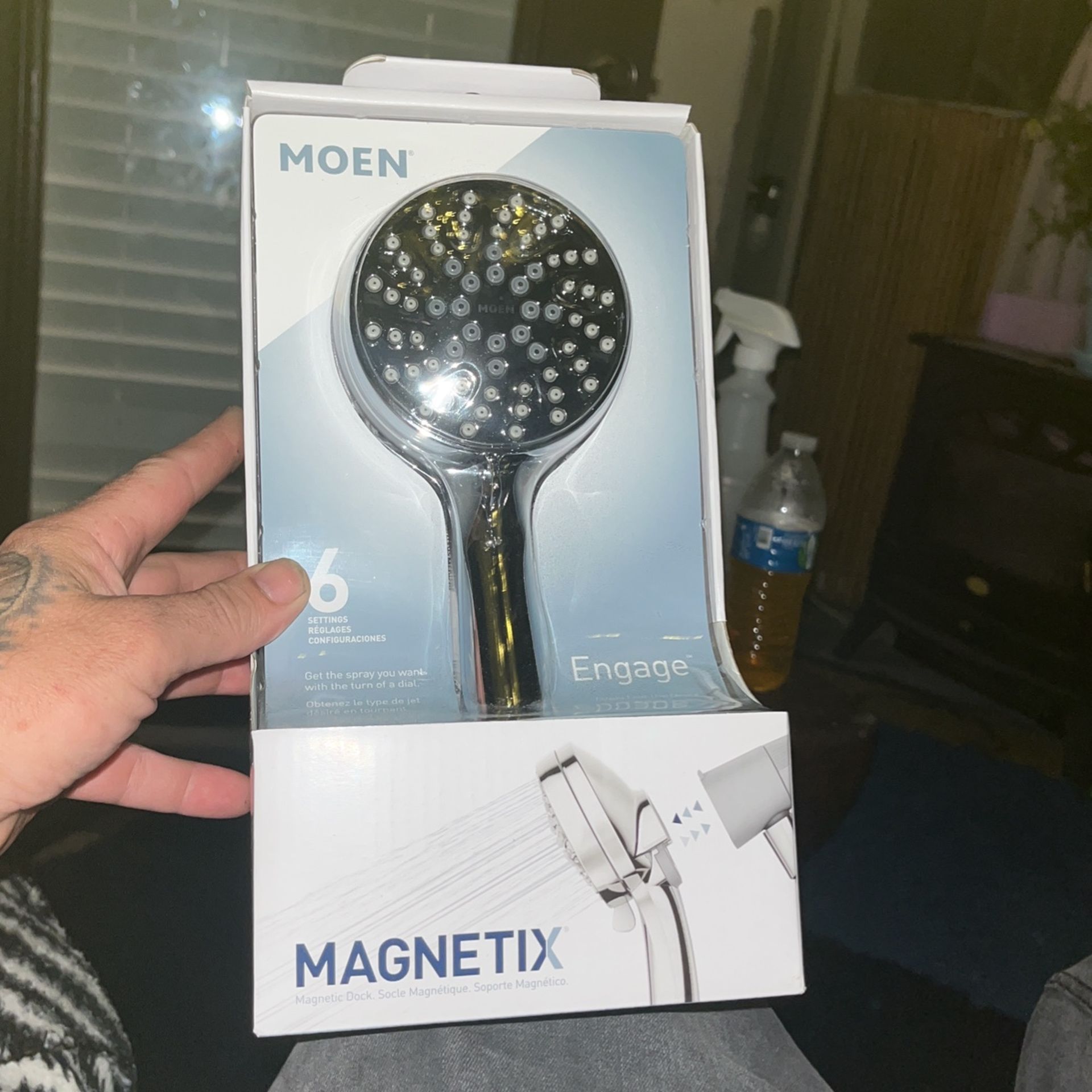 Moen Magmetix Shower Head