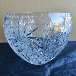 LARGE ANTIQUE CUT GLASS PUNCH BOWL