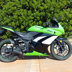 2009 NINJA 250 NICE