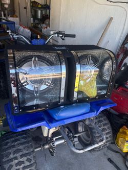 Dual Illuminite Dual Subwoofer Speaker Box