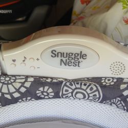 Snuggle Nest, Child Carry Along Sleeper/ Changer