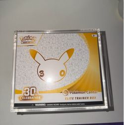 30th Celebration Pokémon Center Elite Trainer Box