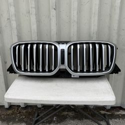 2020 2021 2022 2023 BMW X3 X4 Front Bumper Grille 