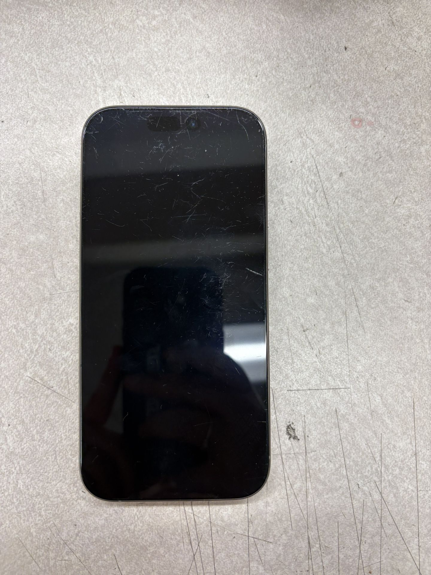 iPhone 16 Pro