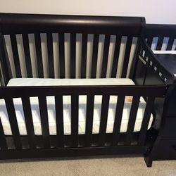 Sorelle Princeton Elite Crib and Changer Espresso
