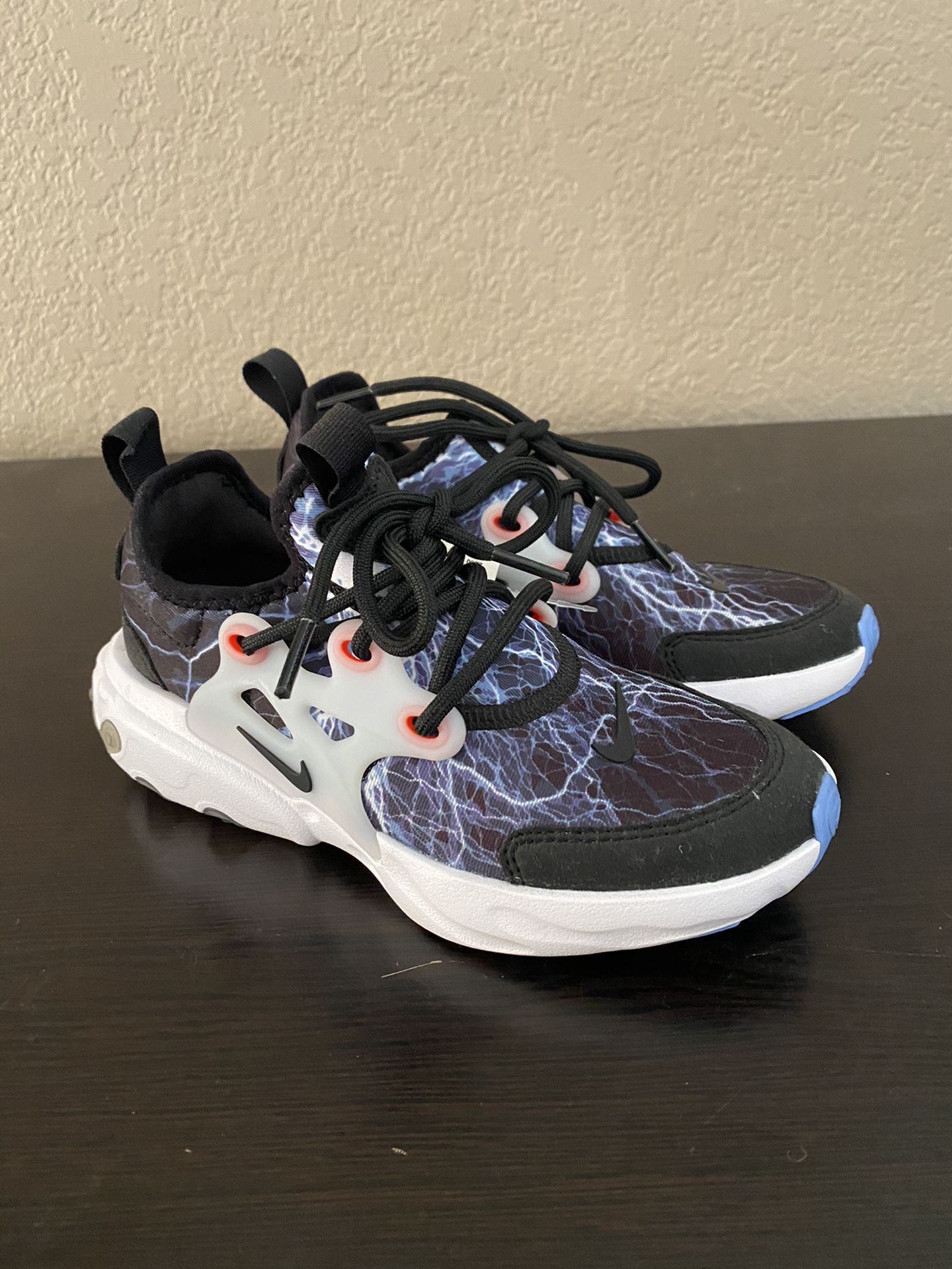 Nike Shoes For Boys
