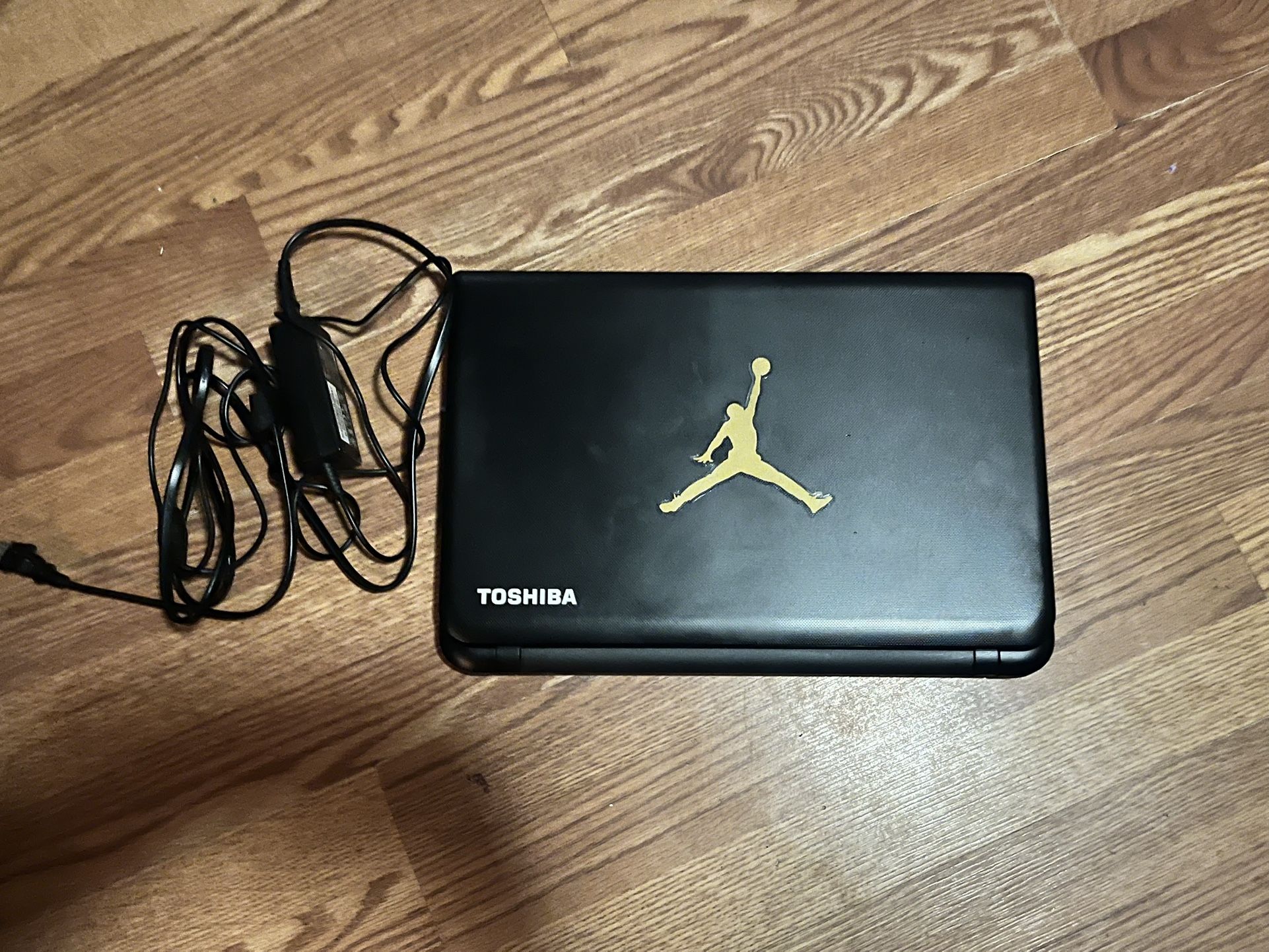 Toshiba Windows 7 Intel Core i3 Dc19v Laptop