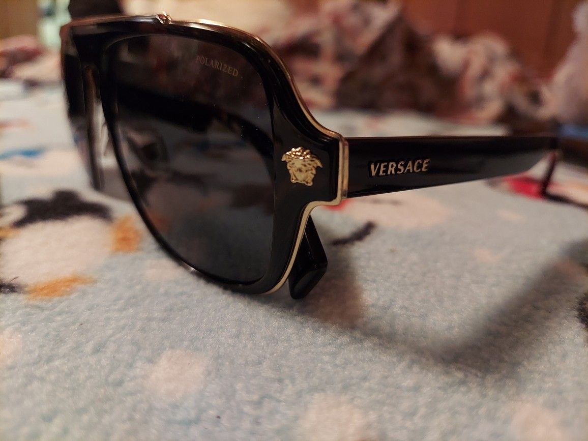 versace mens sunglasses polarized