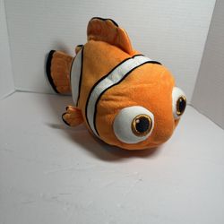 Disney Store Finding Nemo Plush Clown Fish Stuffed Animal Orange