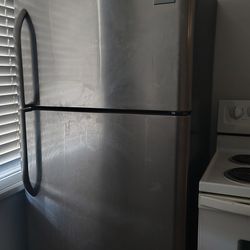 Frigidaire refrigerator