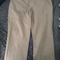 Gap Chino Pants Size 36-32