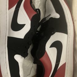 JORDAN 1 Low sz 13 