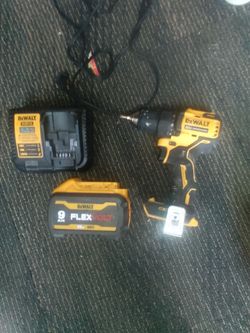 DeWalt drill, battery, and charger