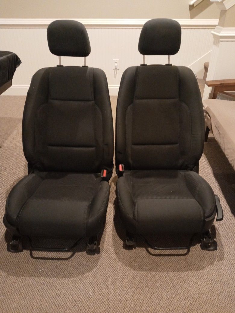 Ford Mustang GT Seats