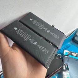 Apple iPhone Battery Service ( Dm Me ) 