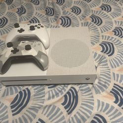 Xbox One S  TB1 $100