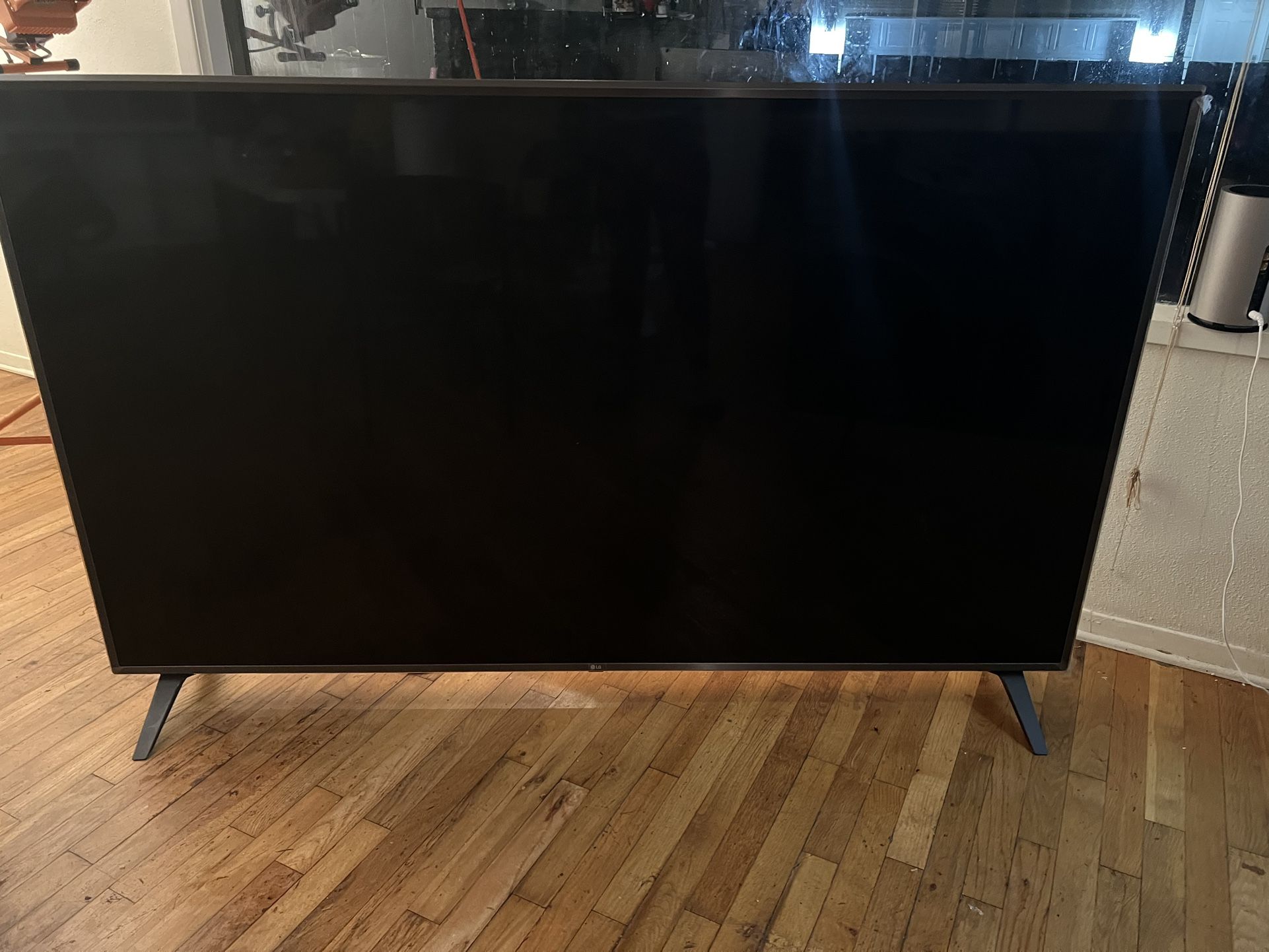 Lg Smart Tv 75”