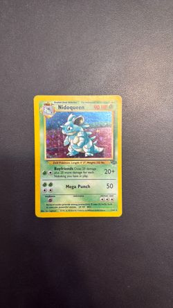 Nidoqueen 07/64 Jungle Holo Rare 1999 decent condition