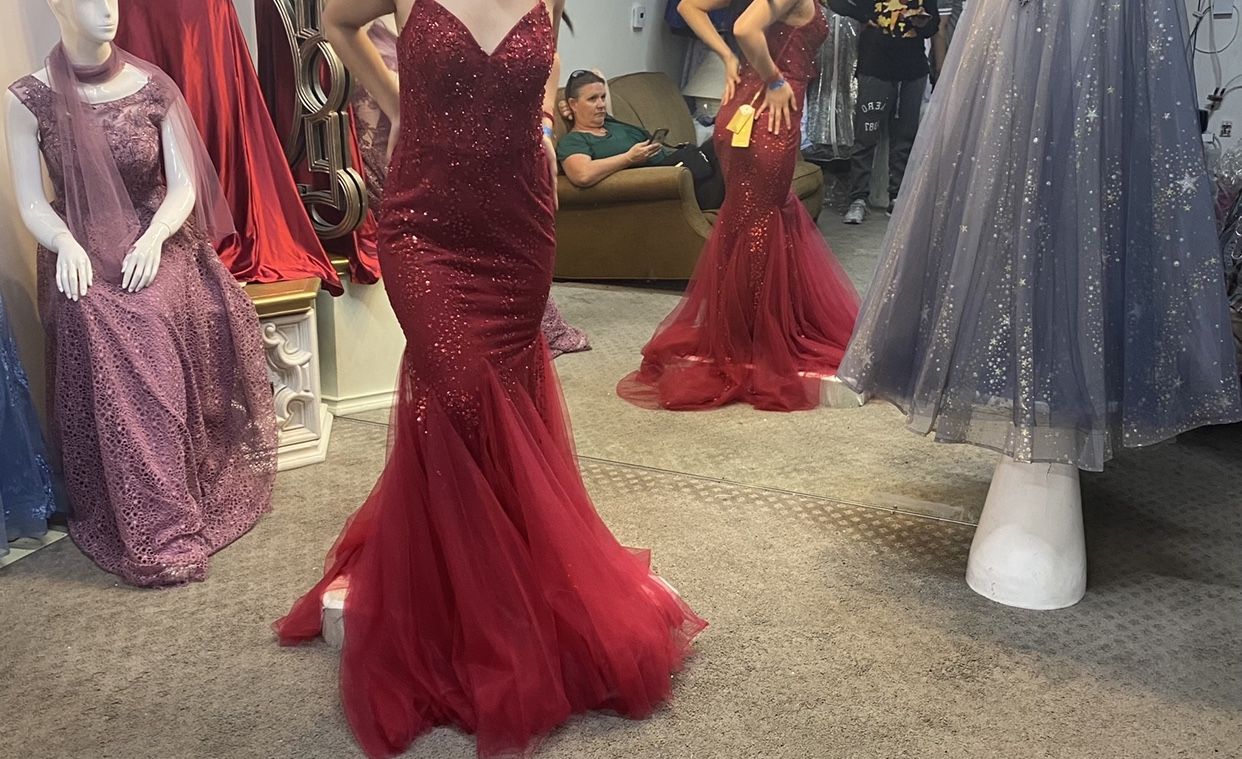 Burgundy Mermaid Prom Dress