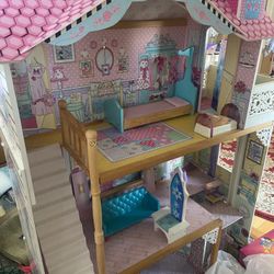 Kids Kraft  4ft Doll House 