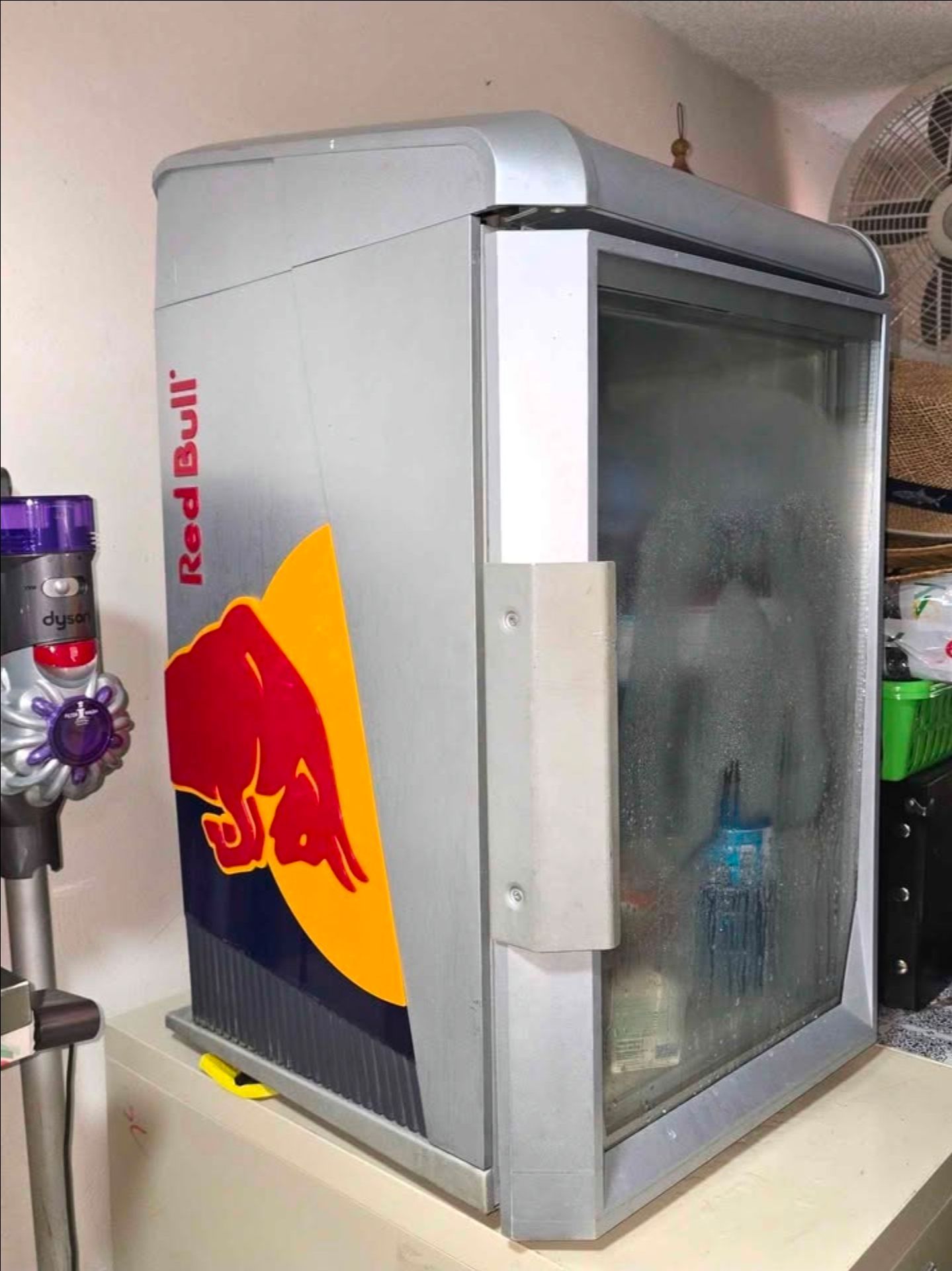 Red Bull Glass Door Countertop Merchandising Refrigerator RB-GDCT- MEDIUM-SIZE VERY COLD 🥶 PRICE NOT NEGOTIABLE ( FIRM)