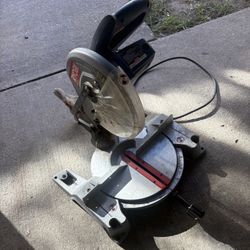 Ryobi Compound Miter Saw /ingleteadora 