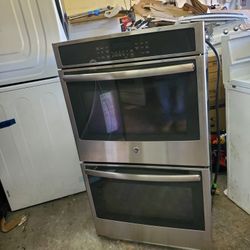Doble Oven GE With 90 Days Of Warranty 
