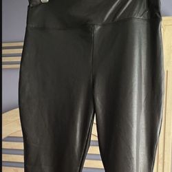 NEW Small And Medium Black Faux Leather Leggings. SALE. Only. $10  🍀