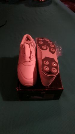 Mori golf shoes