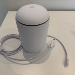 UDM-US (Used) Excellent Condition - Router/WiFi5 Combo Ubiquiti  
