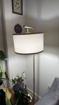 Tall lamp