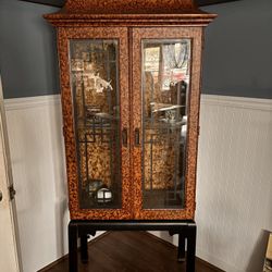 Modern Asian Display Hutch/cabinet With Three Glass Shelves