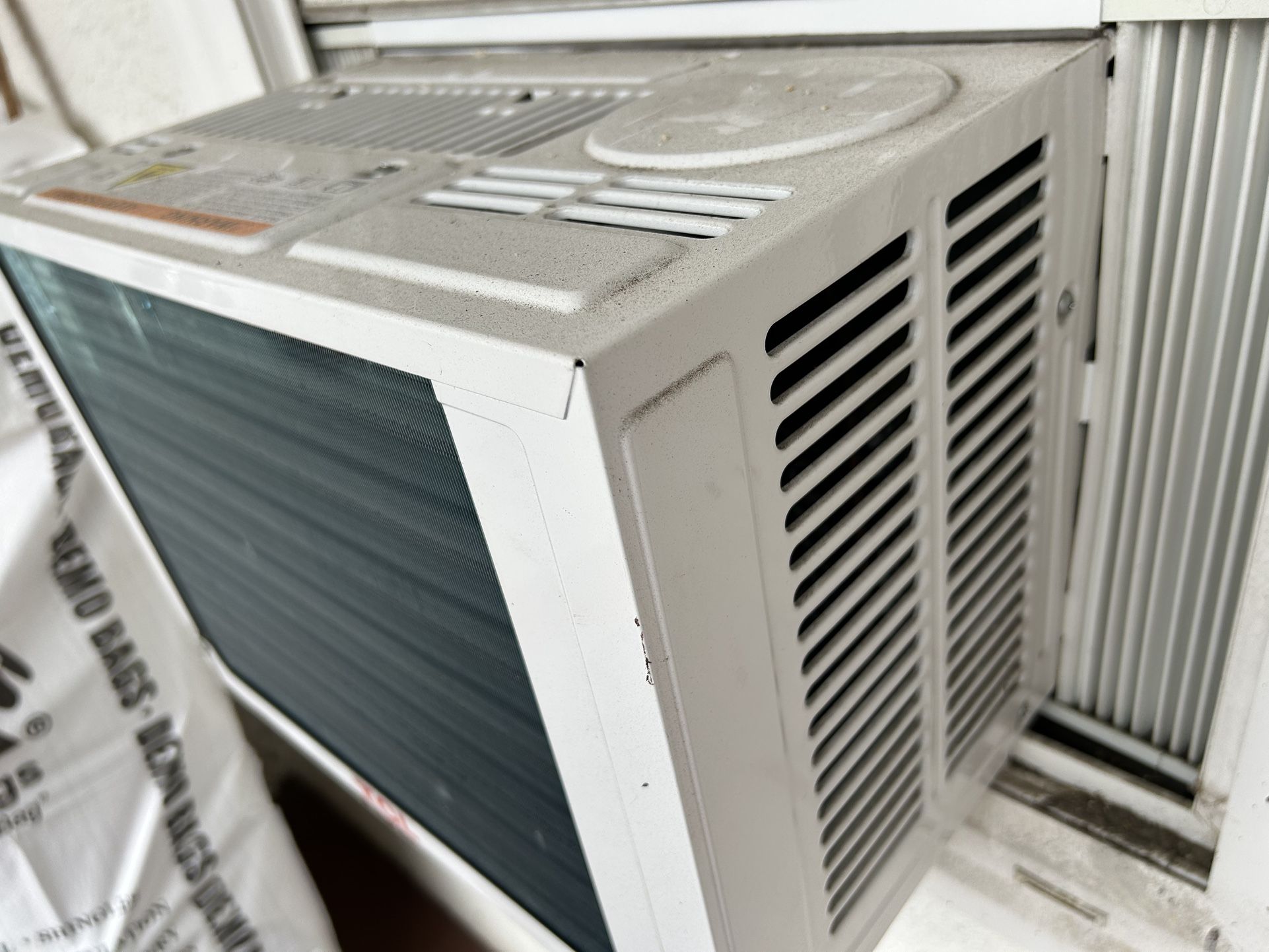 Wall Air Conditioner