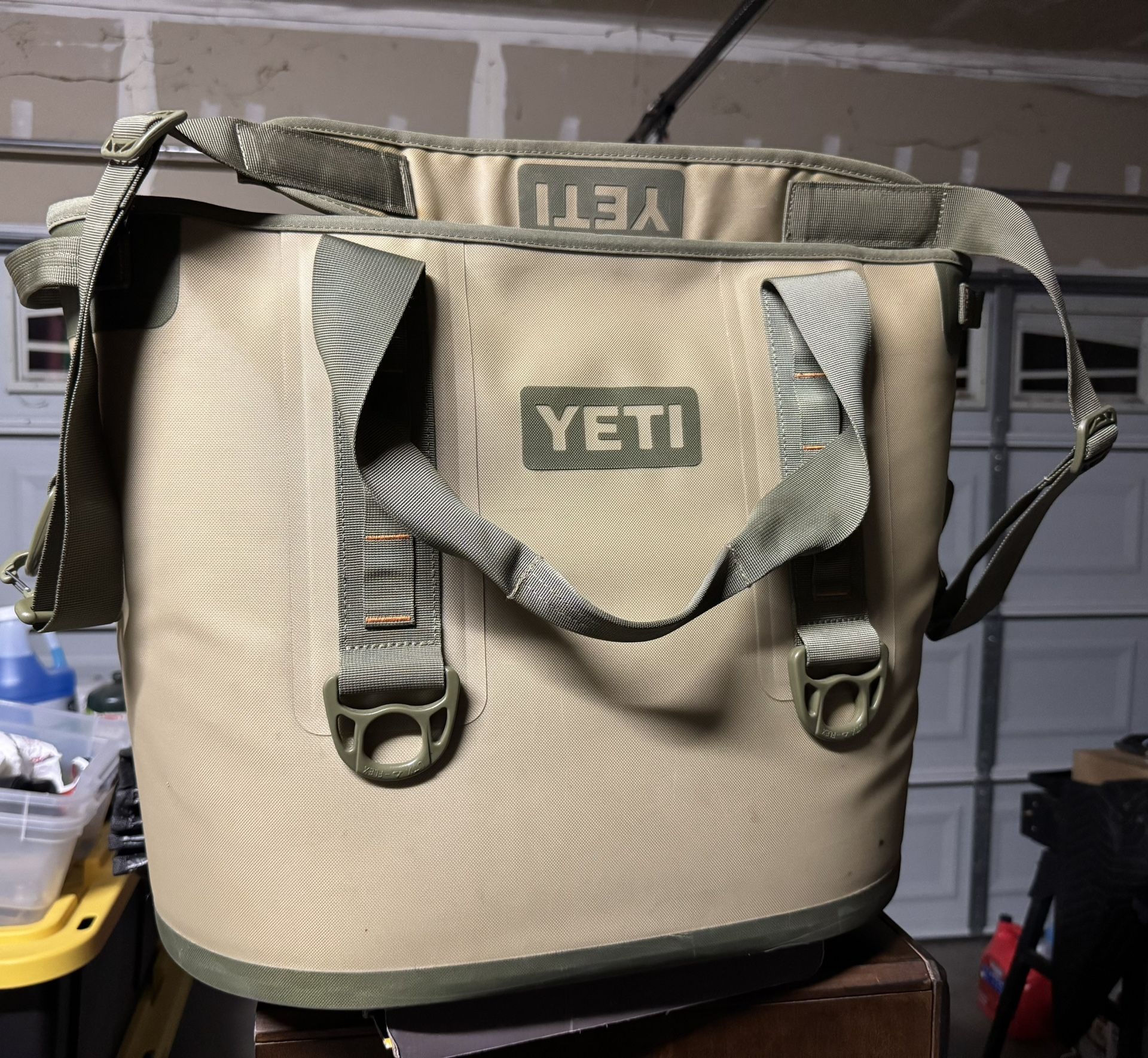 Yeti Hopper 30 - Cooler