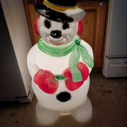 SnowMan 32 inch Christmas Plastic Blow Mold Yard Decor With Light