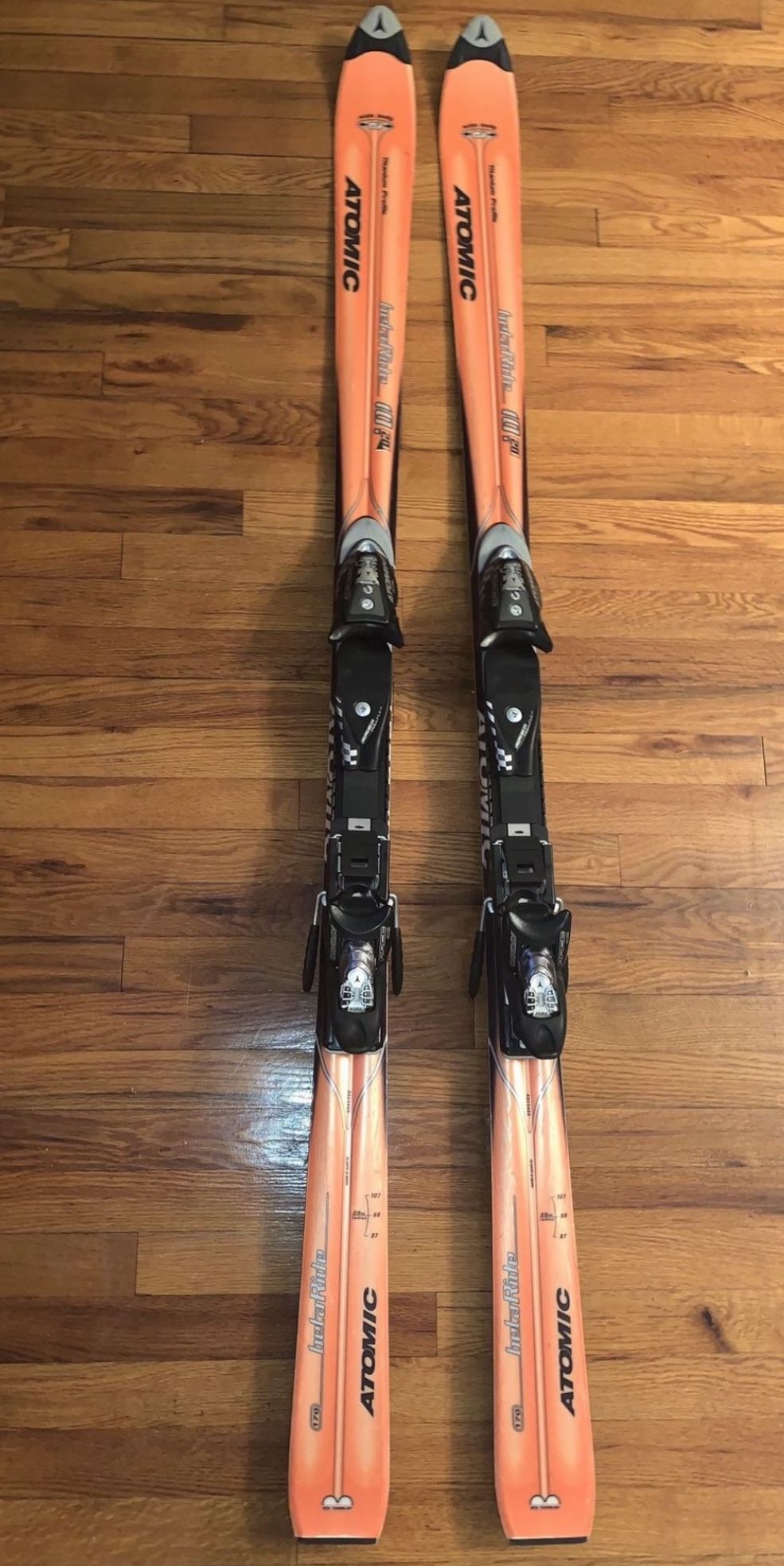 Men’s ATOMIC BETA RIDE 10.20 SKIS 160CM Titanium Profile
