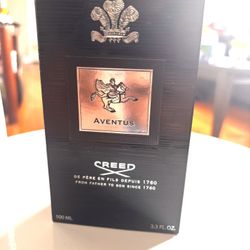 Creed Aventus 