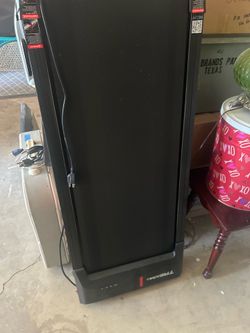 Walking pad with remote