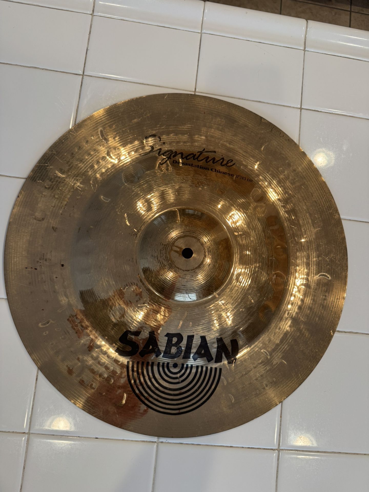 ** Signed ** 17” Sabian Signature Devastation Chinese - 1281g