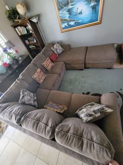 Sectional living room set