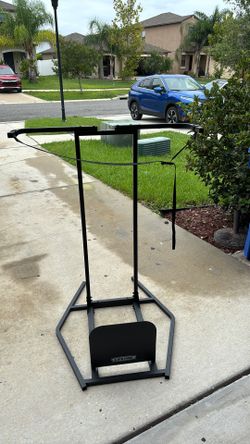 Kayak standing rack