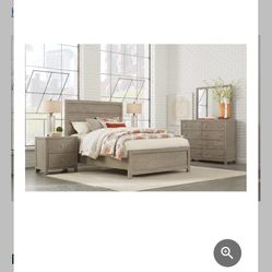 Queen Bedroom Set