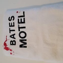 new Halloween decor Embroidered Bates Motel Bloody Bath Towel From Universal