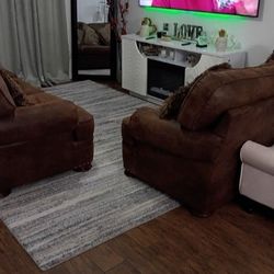 Moving sale Love seat and Couch Leather perfect conditions