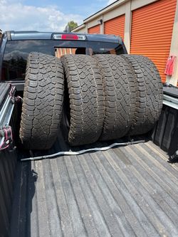 Mastercraft Courser Trail HD LT275/65R20 Tires - Set of 4